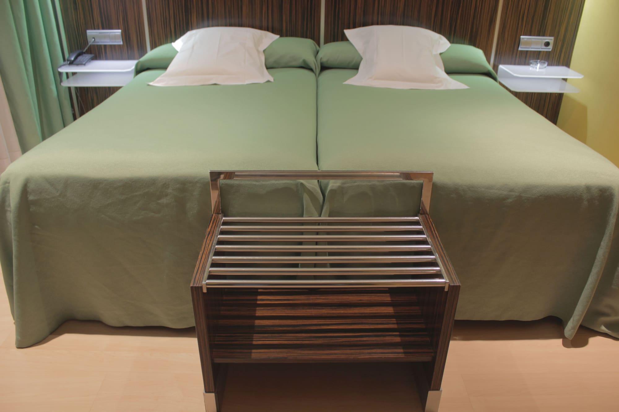 סרגוסה Hotel Gran Via מראה חיצוני תמונה